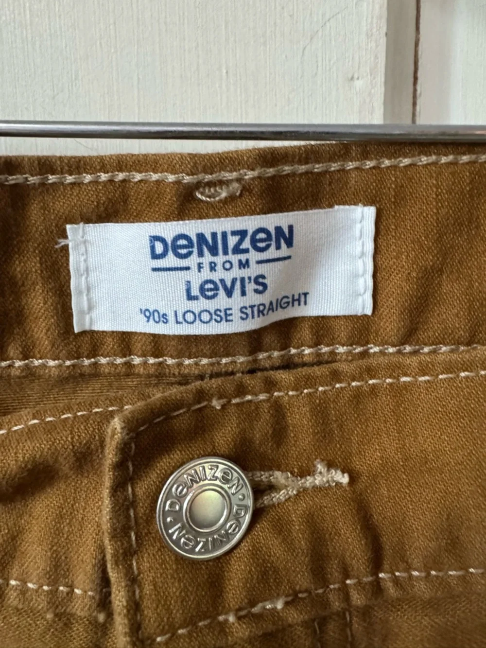 Levi's Men's Cargo Pants in Brown Tan Workwear
